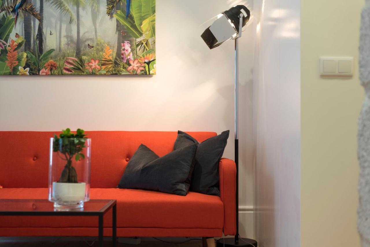 Lovelystay - Vitoria Viewpoint 1Br Flat Porto Bagian luar foto